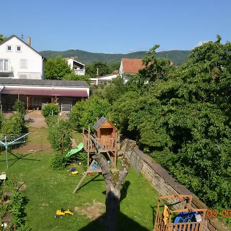 Gastehaus Gisela U. Gunter Kern - Chardonnay Bochingen
