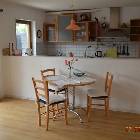Gastehaus Gisela U. Gunter Kern - Chardonnay Appartement
